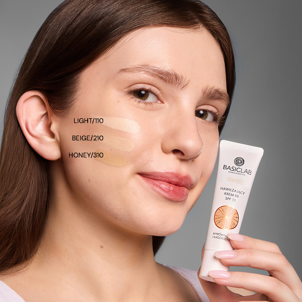 Feuchtigkeitsspendende BB Cream LSF 15 (310/Honey)